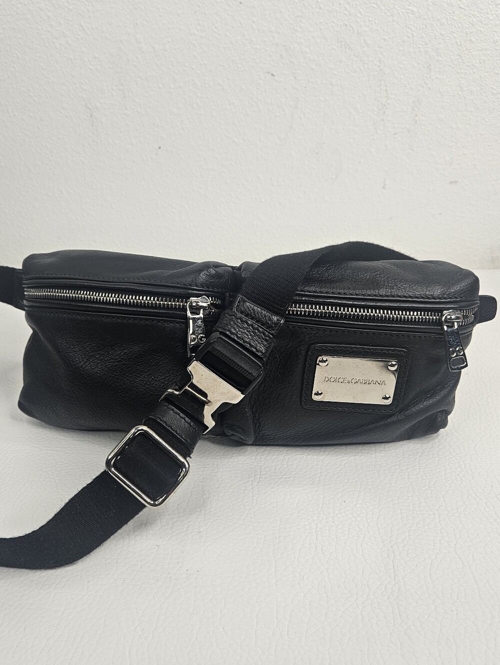 Authentic D&G Dolce & Gabbana Black Leather Belt Bag Fanny Pack Crossbody